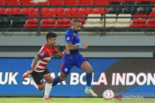 Arema FC Siap 200 Persen untuk Merebut Tiga Poin Melawan Persebaya