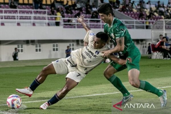 Dua Pemain Andalan Absen, PSS Yakin Taklukkan Persija