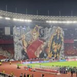 Berhias Tifo: Koreografi Pertunjukan Pendekar dalam Laga Indonesia vs China