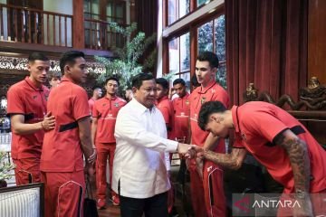 Presiden Prabowo Subianto Rayakan Kemenangan Timnas Indonesia atas China dengan Santap Bersama