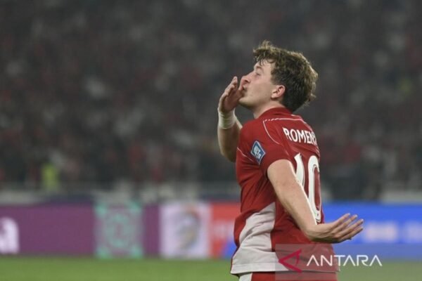 Penalti Ole Romeny Memberikan Keunggulan bagi Indonesia atas China di Babak Pertama