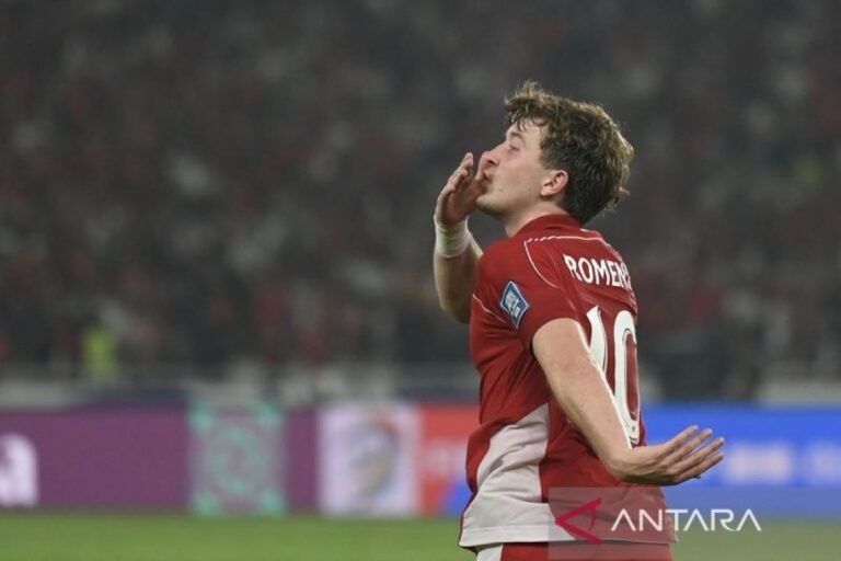 Penalti Ole Romeny Memberikan Keunggulan bagi Indonesia atas China di Babak Pertama